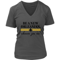 Be a New Orleanian Women's V-Neck T-Shirt